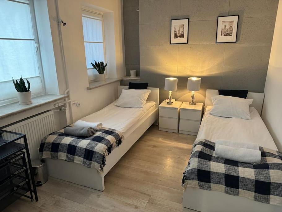 Chillout Apart 4 Bedrooms Varsóvia Exterior foto