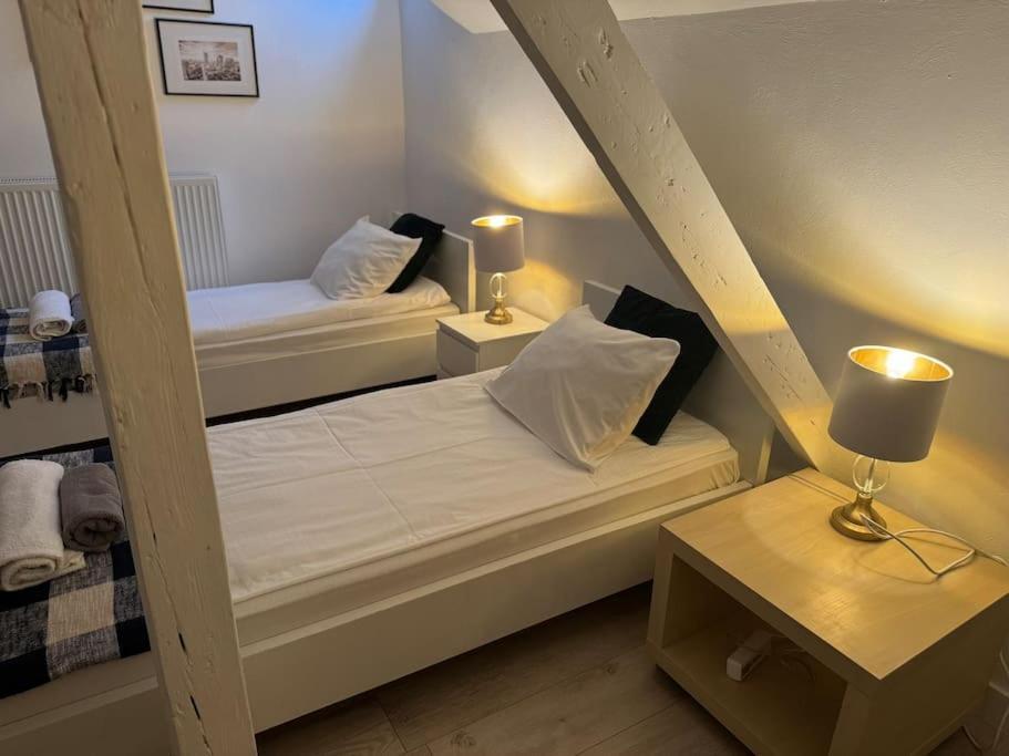 Chillout Apart 4 Bedrooms Varsóvia Exterior foto